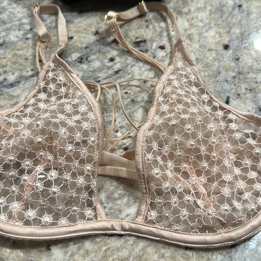 VS de luxe bra 34C